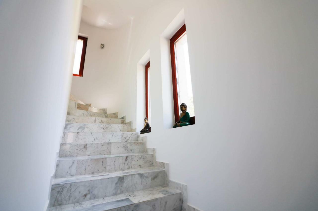 Maharaja Mountain Palace With Free Privat Parking And Garden Lejlighed